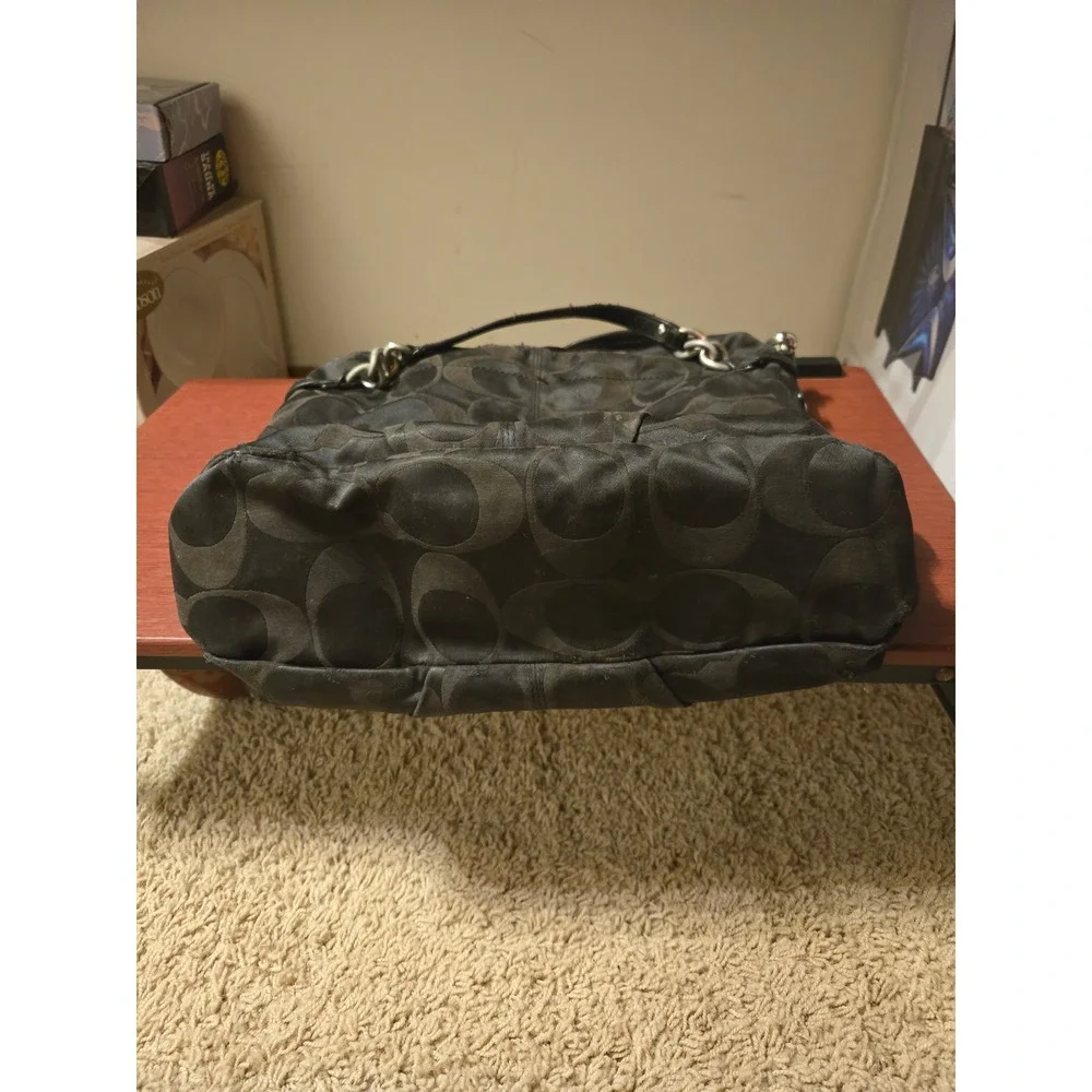 Coach Signature Mia Maggie Black Jacquard Hobo Shoulder Bag F18619